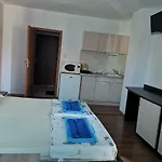 Paunovi Guest house Primorsko
