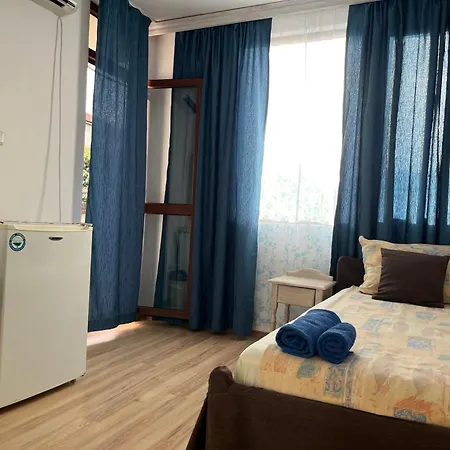 Paunovi Πριμόρσκο
