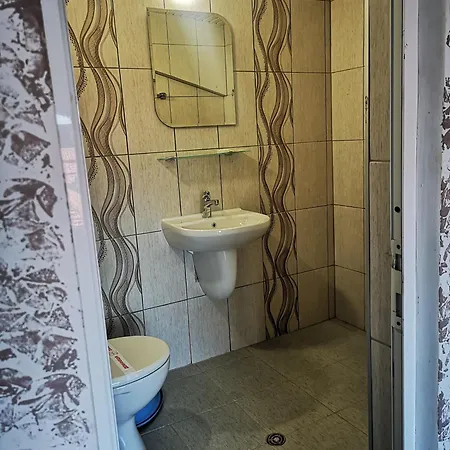 Konukevi Paunovi 2*