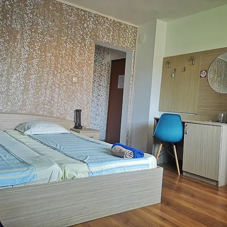 Paunovi 2* Приморско